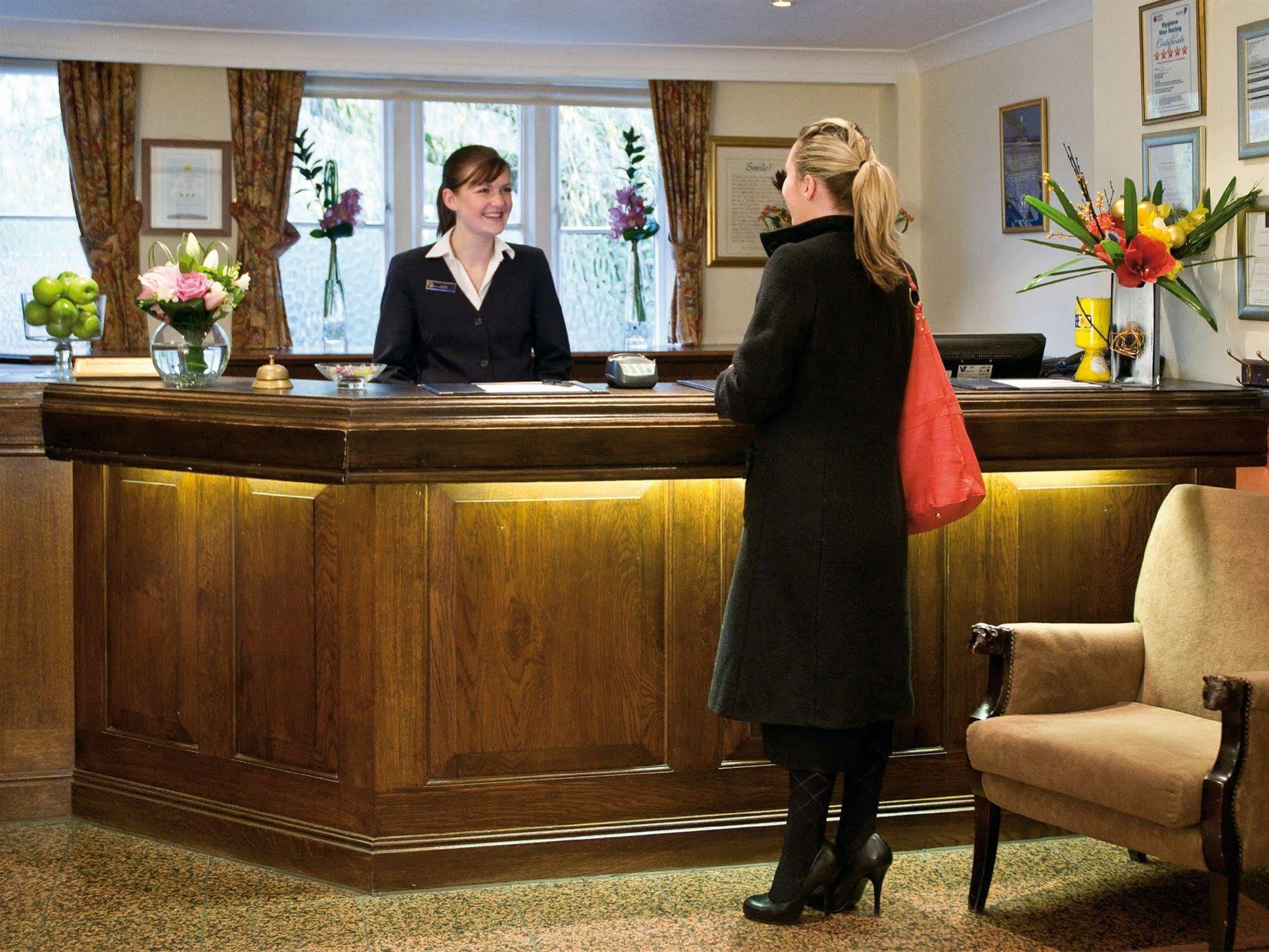 The Lymm Hotel Extérieur photo